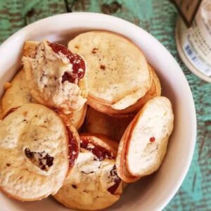 QUEIJO PROVOLONE DESIDRATADO C/ GOIABADA